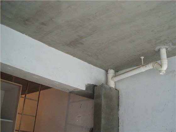 中央空调安装过程中管道需穿墙
